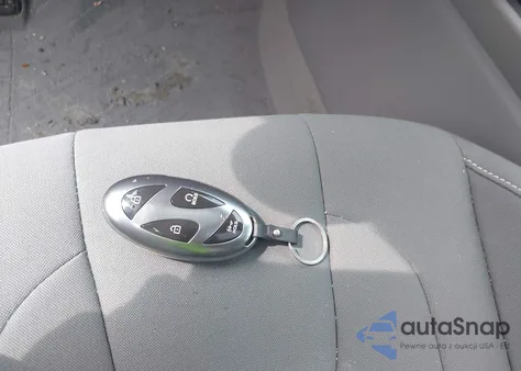 2024 Hyundai Elantra Sel из США, поврежденный, VIN KMHLS4DG5RU828603